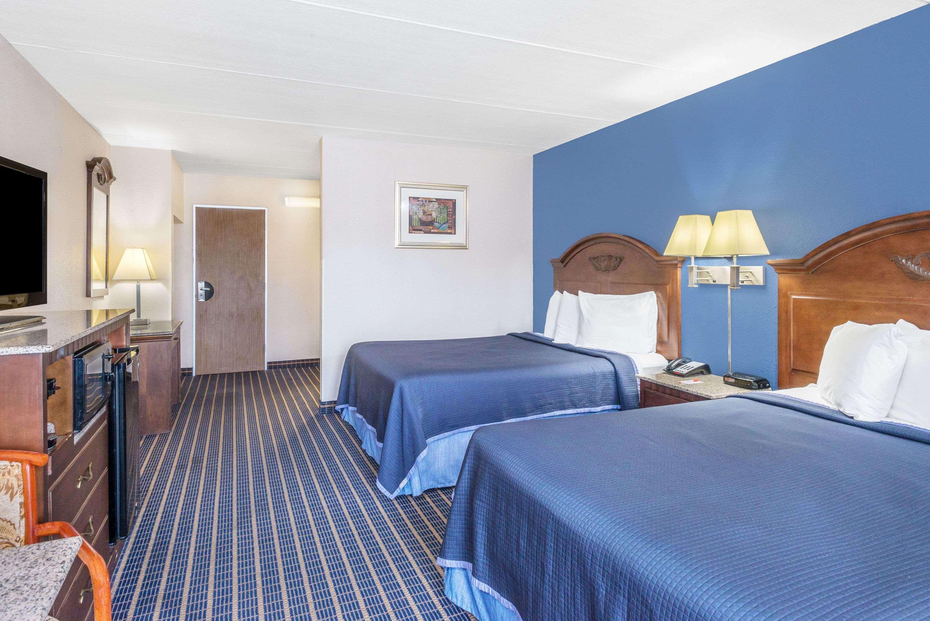 Howard Johnson By Wyndham בנגור מראה חיצוני תמונה
